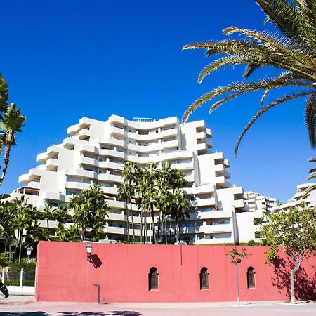 Benal Beach Suite Ii, Estudio Con Parque Acuatico Y Vistas Al Mar. Benalmádena Dış mekan fotoğraf