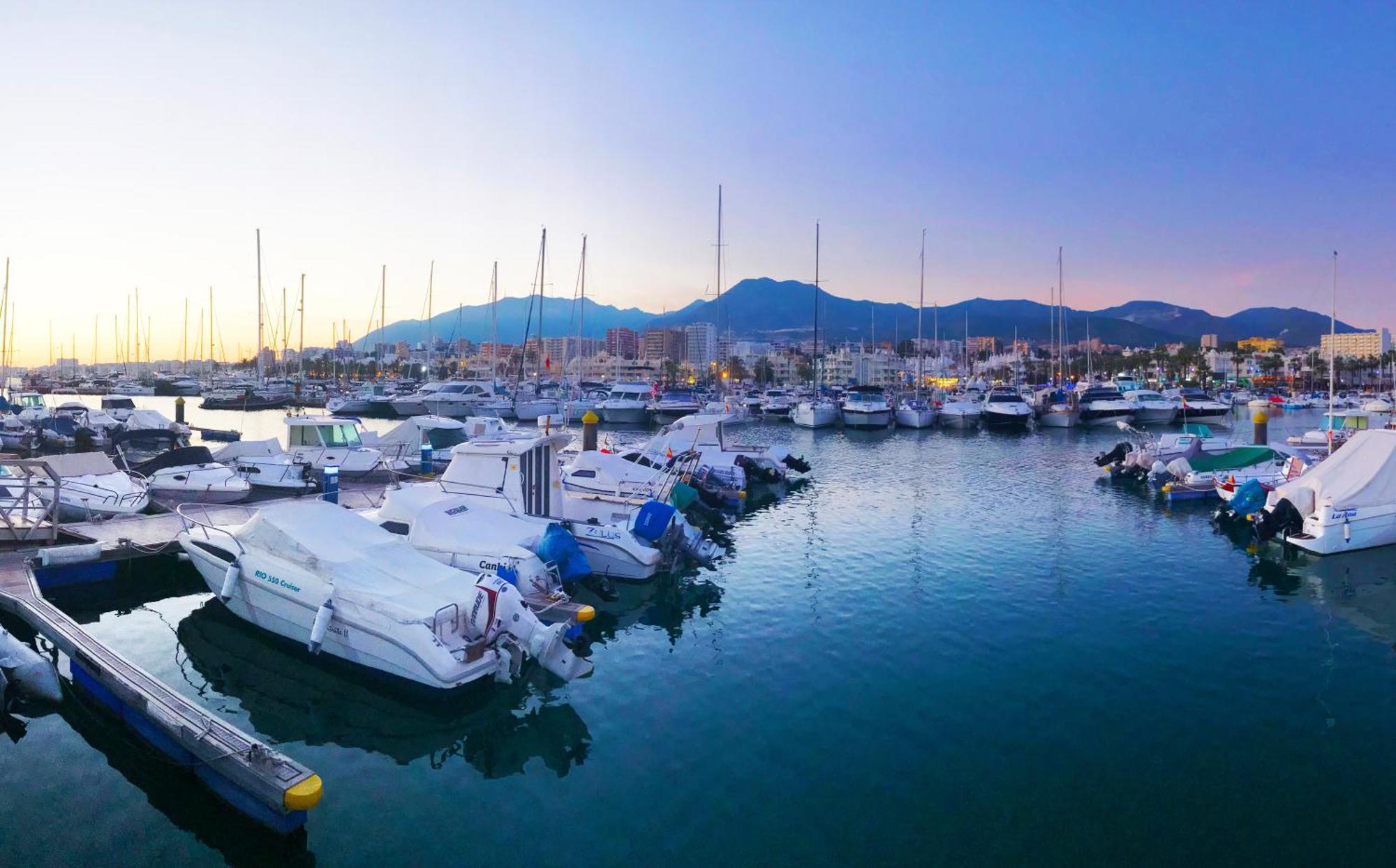 Benal Beach Suite Ii, Estudio Con Parque Acuatico Y Vistas Al Mar. Benalmádena Dış mekan fotoğraf