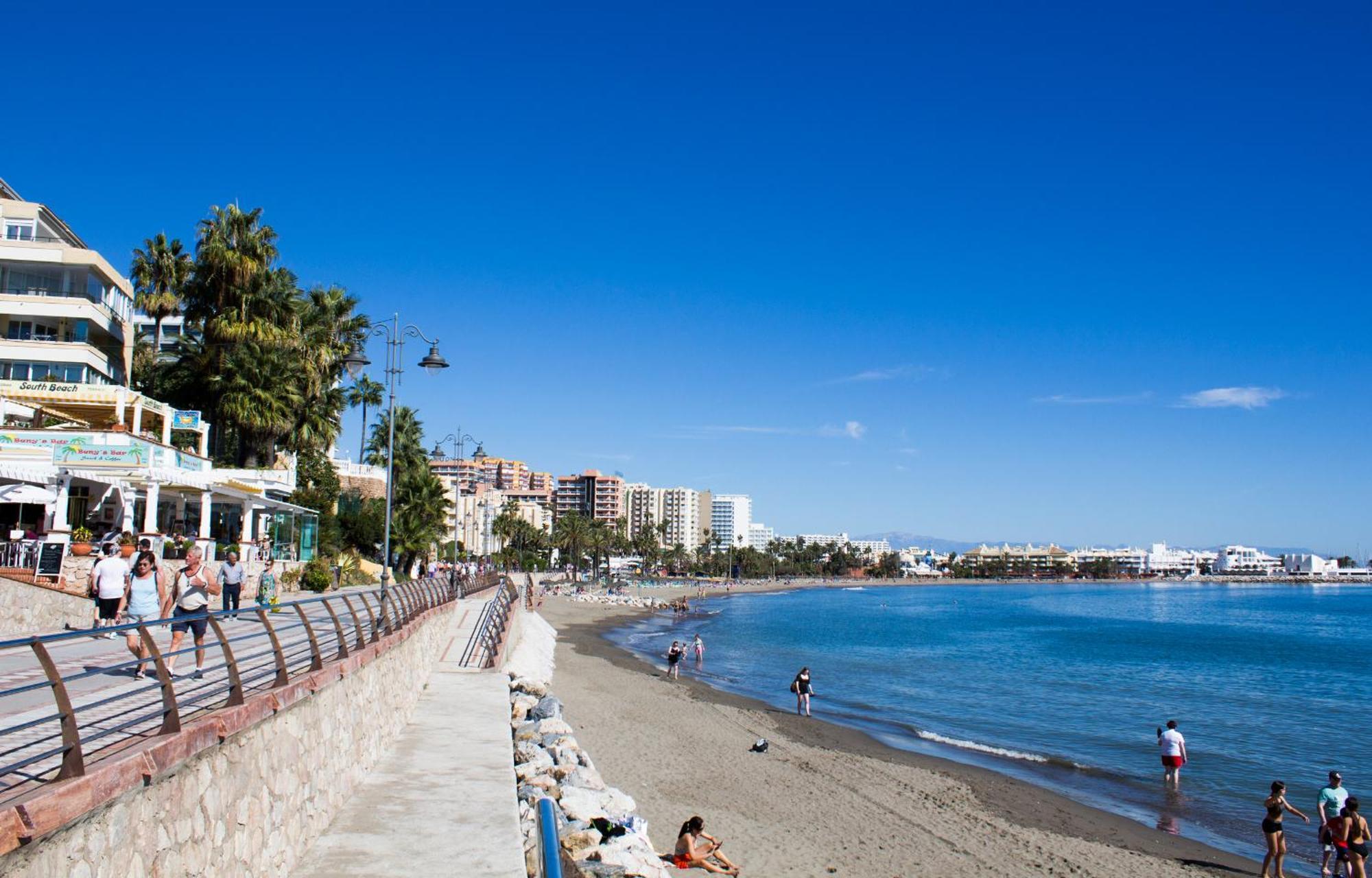 Benal Beach Suite Ii, Estudio Con Parque Acuatico Y Vistas Al Mar. Benalmádena Dış mekan fotoğraf
