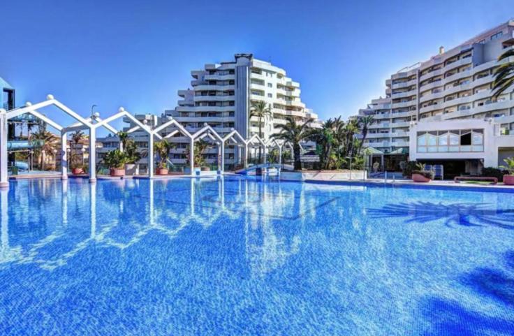Benal Beach Suite Ii, Estudio Con Parque Acuatico Y Vistas Al Mar. Benalmádena Dış mekan fotoğraf