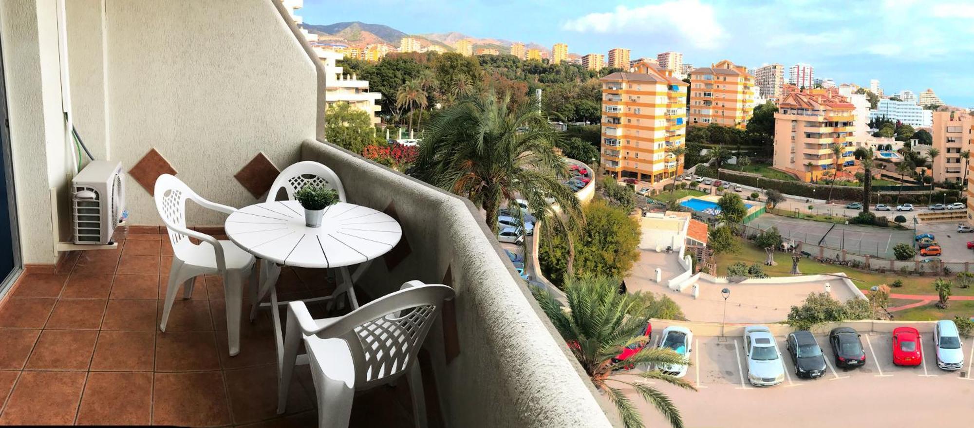 Benal Beach Suite Ii, Estudio Con Parque Acuatico Y Vistas Al Mar. Benalmádena Dış mekan fotoğraf