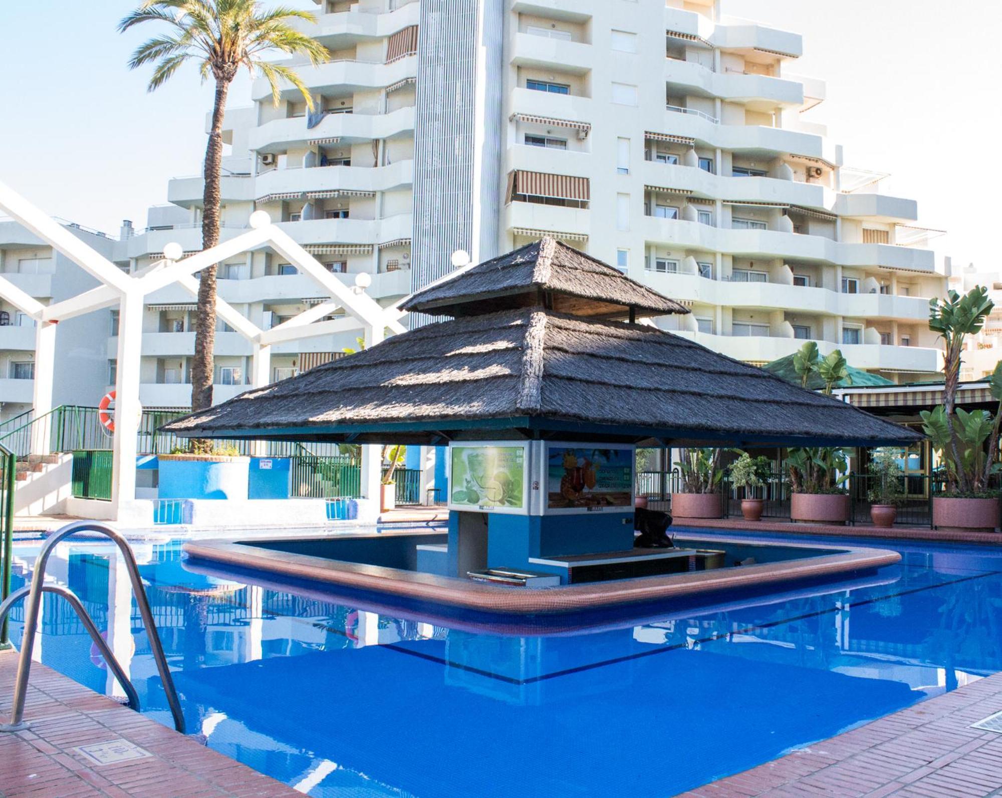 Benal Beach Suite Ii, Estudio Con Parque Acuatico Y Vistas Al Mar. Benalmádena Dış mekan fotoğraf