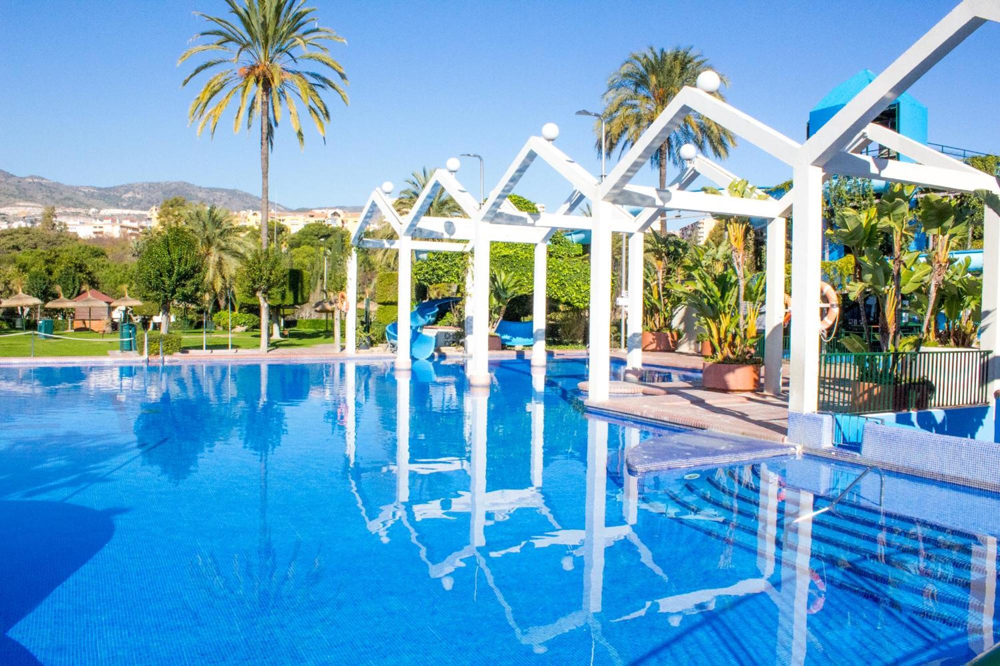 Benal Beach Suite Ii, Estudio Con Parque Acuatico Y Vistas Al Mar. Benalmádena Dış mekan fotoğraf